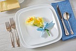 סט צלחות 18 חלקים CORELLE® - Pure White